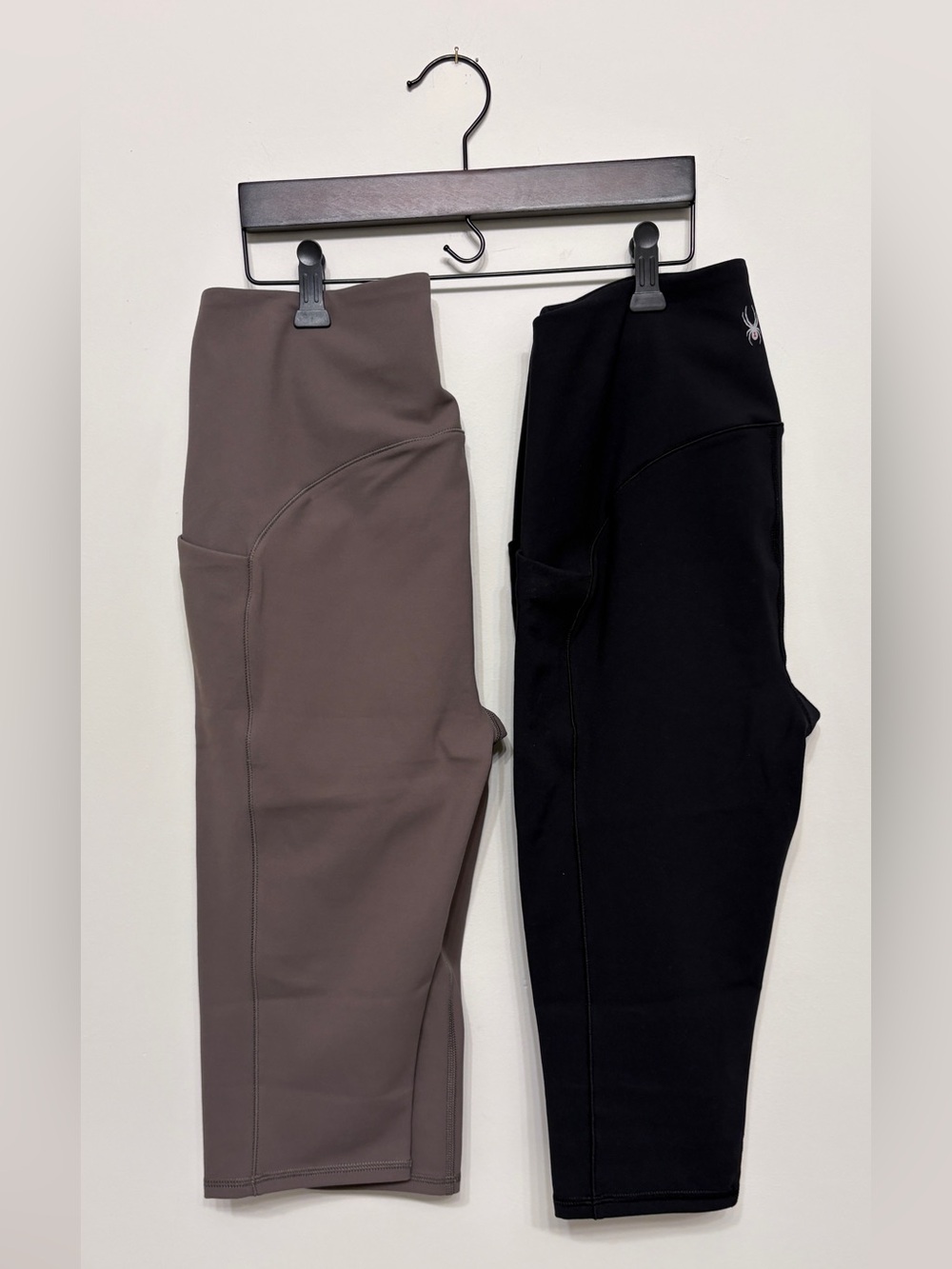 Spyder butter soft brown and black capri bundle sz medium and small worn once